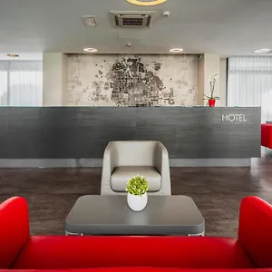 Fasthotel Linate Отель