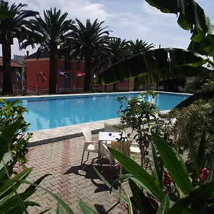 riviera-suite-apartments.hotelitalianriviera.com/